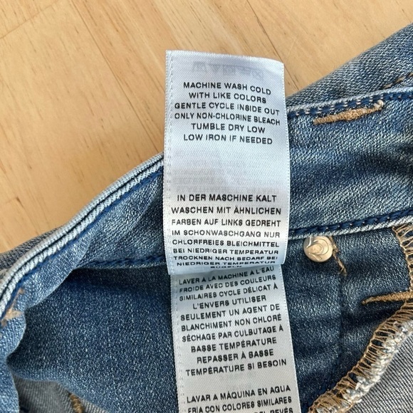 True Religion Super Skinny Stretch Jeans/Size 28 - Picture 11 of 12